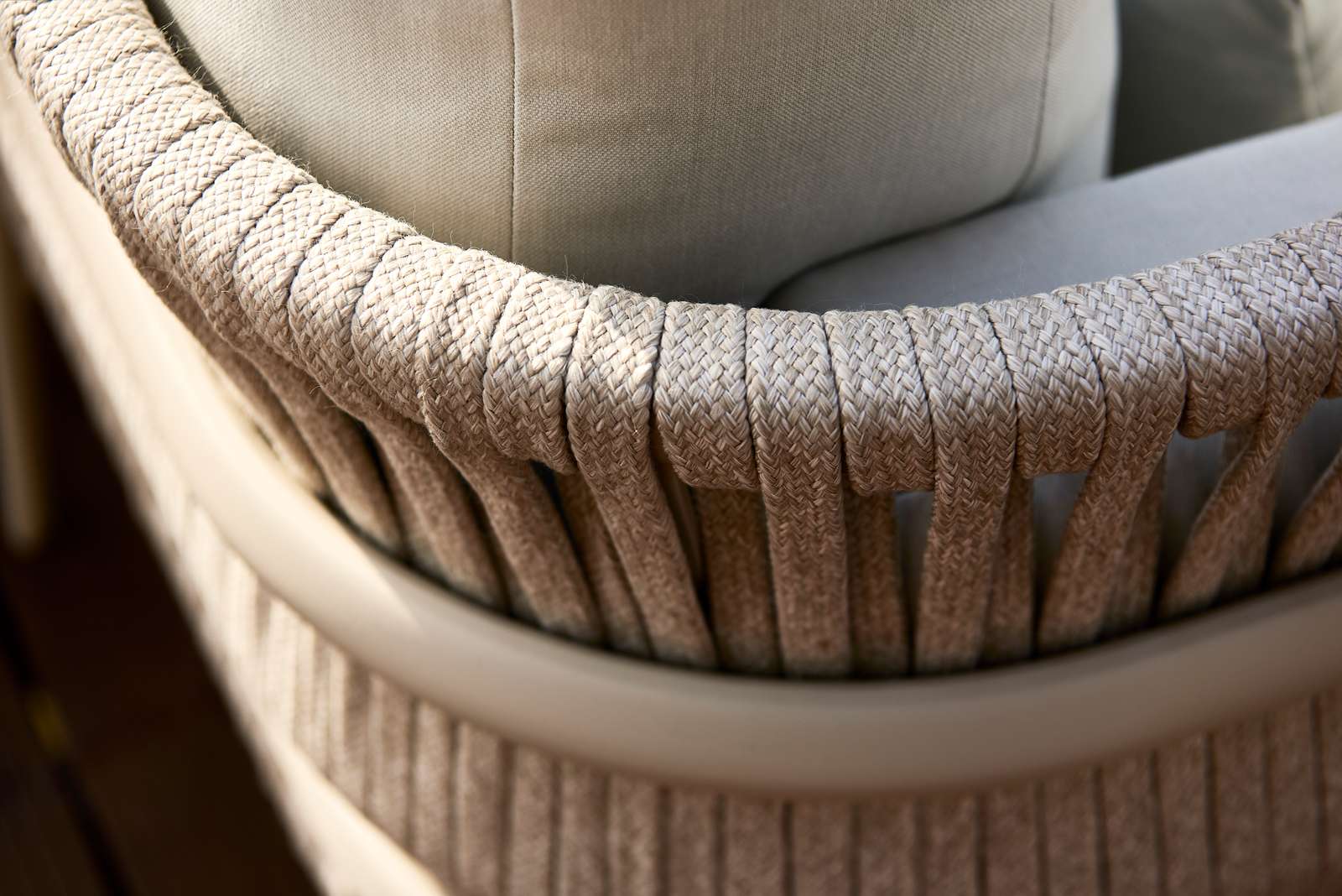 Садовое кресло Sunbrella® с подлокотниками Mindo Mindo 106 ARCH-00148894