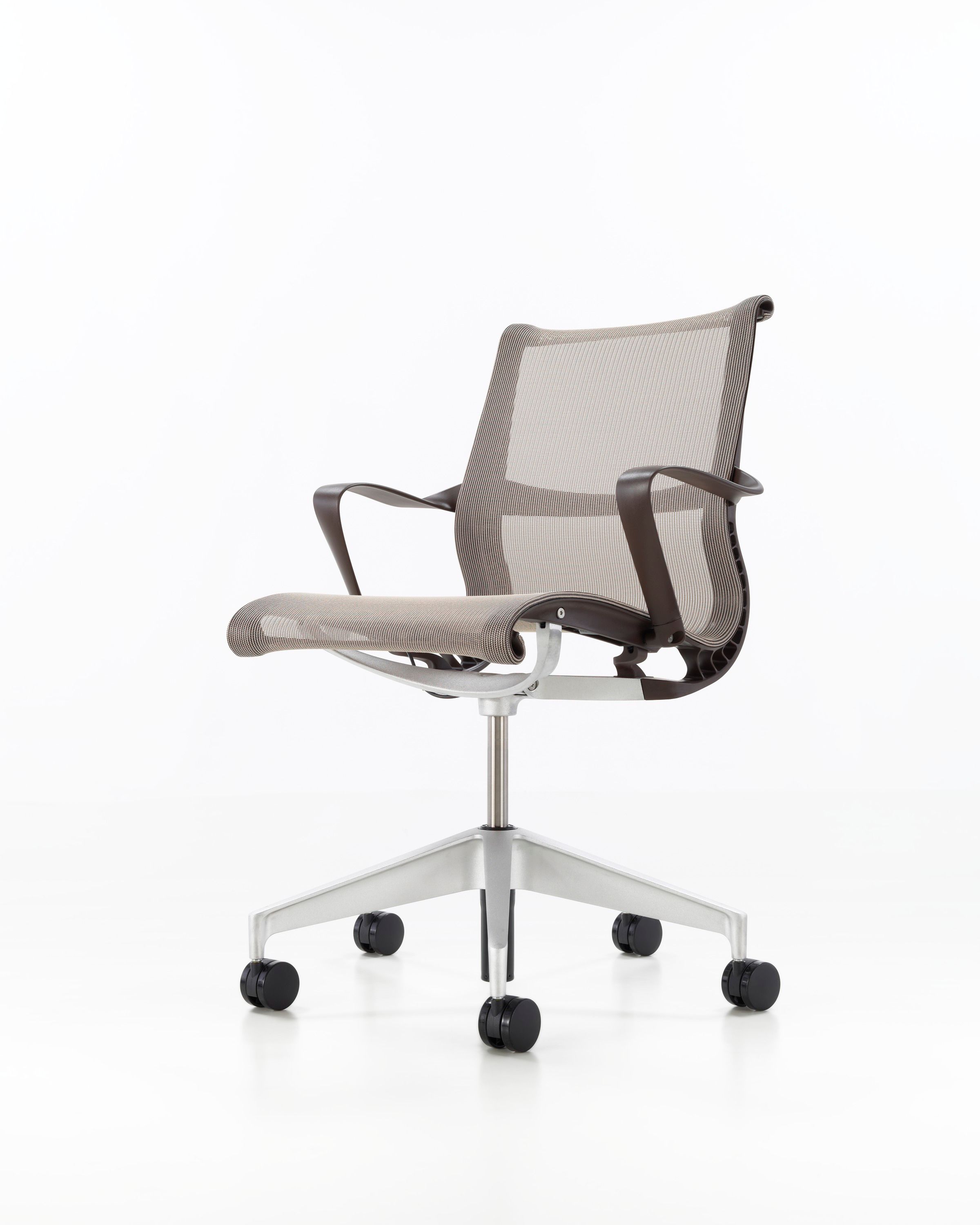 Эргономичный поворотный тканевый офисный стул с подлокотниками Herman Miller Setu ARCH-00086992 - Вид №37