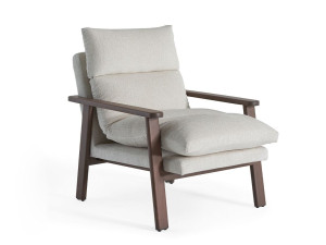 Тканевое кресло с подлокотниками