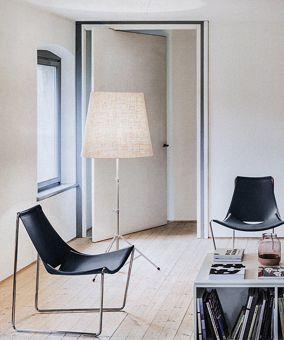 Стул Apelle DN MIDJ S1000R0 Contract