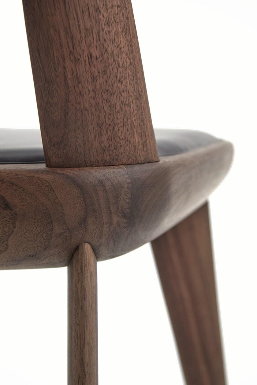 BassamFellows Стул из массива дерева с подлокотниками Brutus Cb-471 - Вид №7