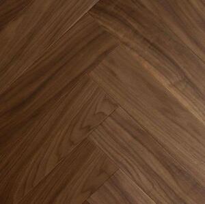 Паркет Ёлка Arti Parchetto Americano (американский) Орех американский Селект с брашью (Текстурированная) 750х110 мм.