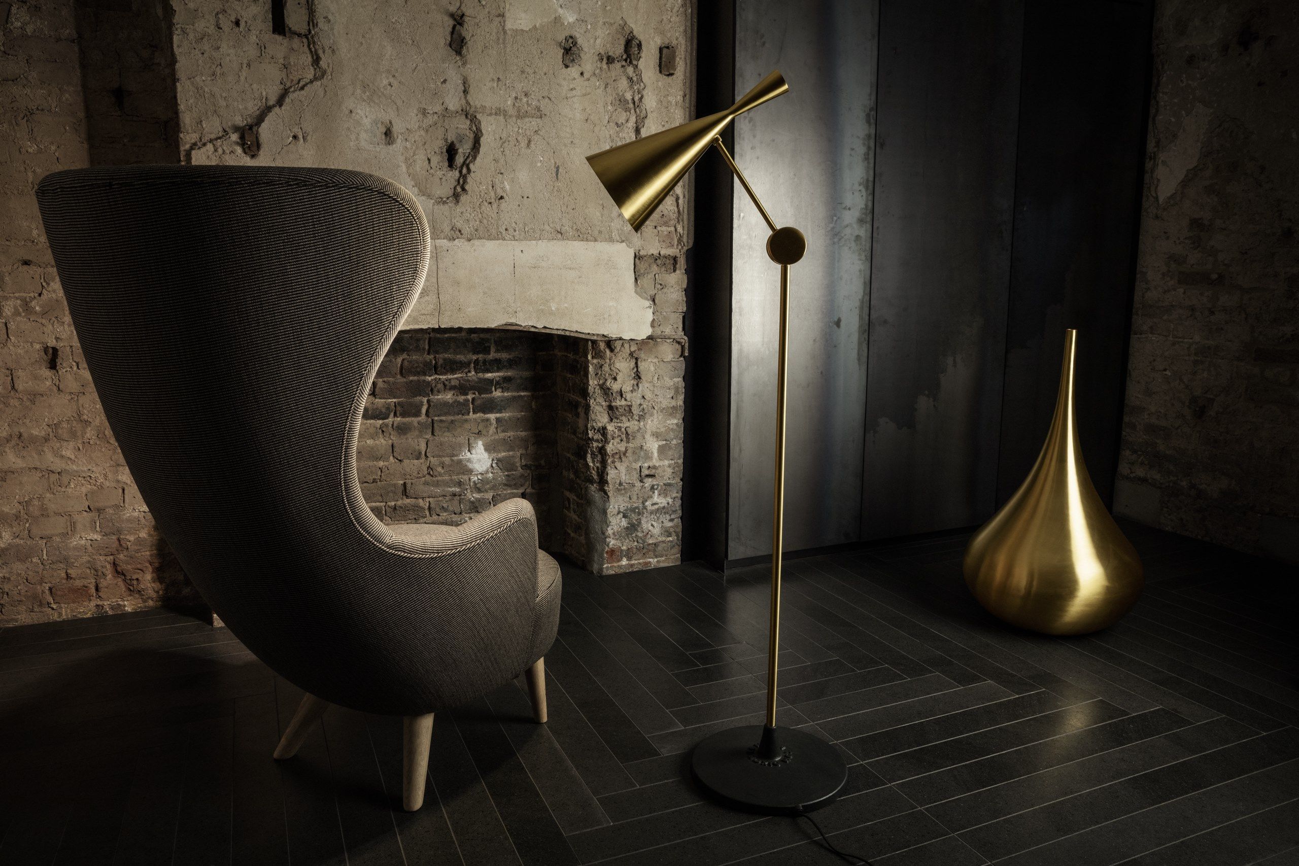 Тканевое кресло-шпагат Tom Dixon Wingback ARCH-00030040 - Вид №13