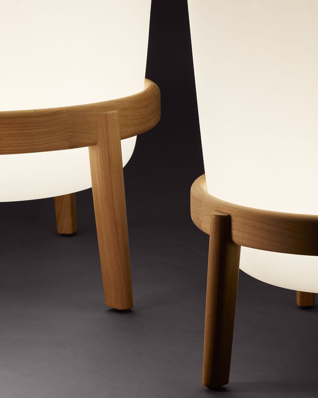 Напольный напольный светильник Сид полиэтилена DEDON LOON ARCH-00143970 - Вид №5