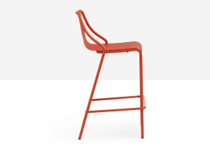 Металлический стул