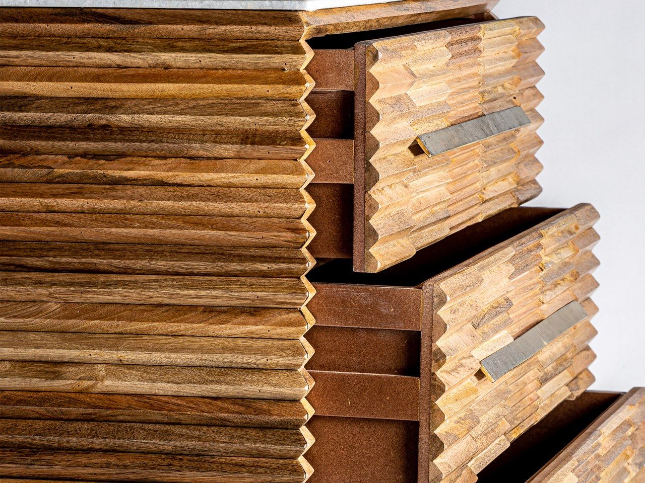 Комод из манго и мрамора Vical Home Plissé Wood ARCH-00075268 - Вид №3