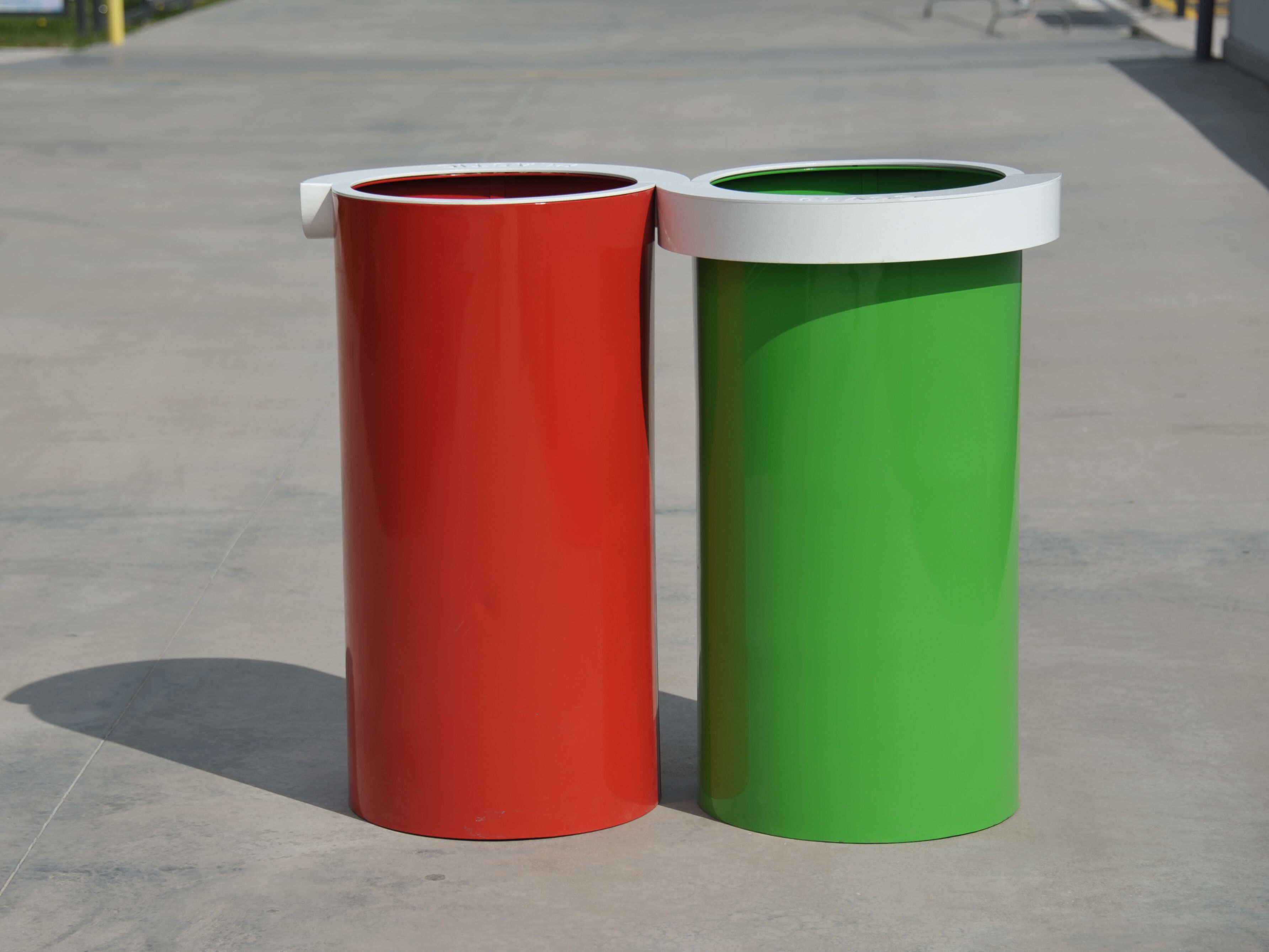 Оцинкованная стальная мусорная корзина для мусора Viscio Urban Design ESSE-O ARCH-00037209 - Вид №4