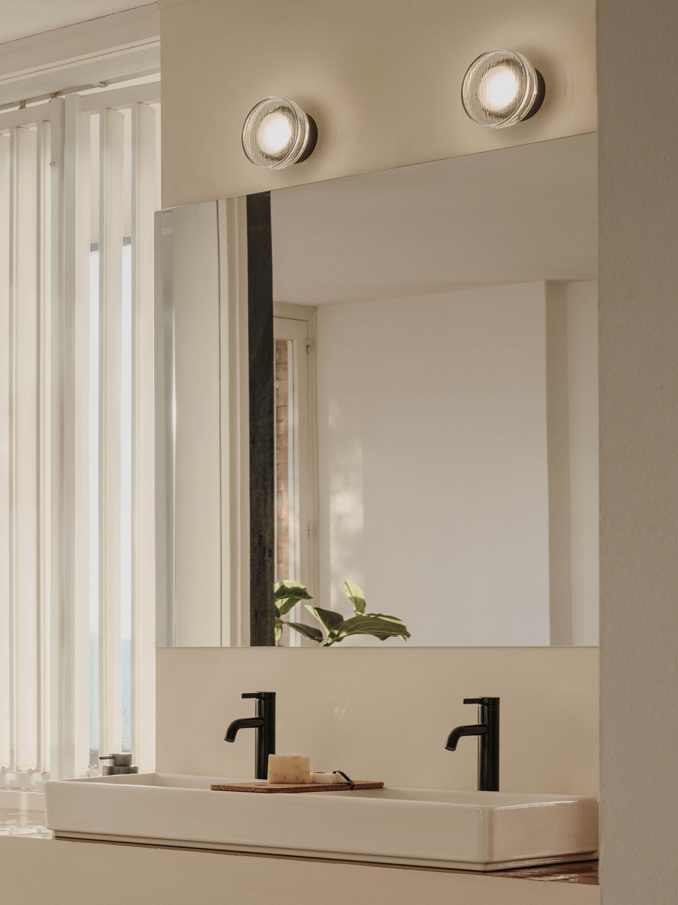 Однорычажный смеситель для раковины с автоматическим сливом Roca Ona ARCH-00132842 - Вид №23