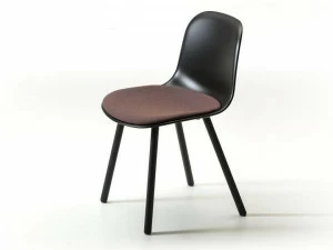 arrmet Стул из полипропилена со встроенной подушкой Máni plastic