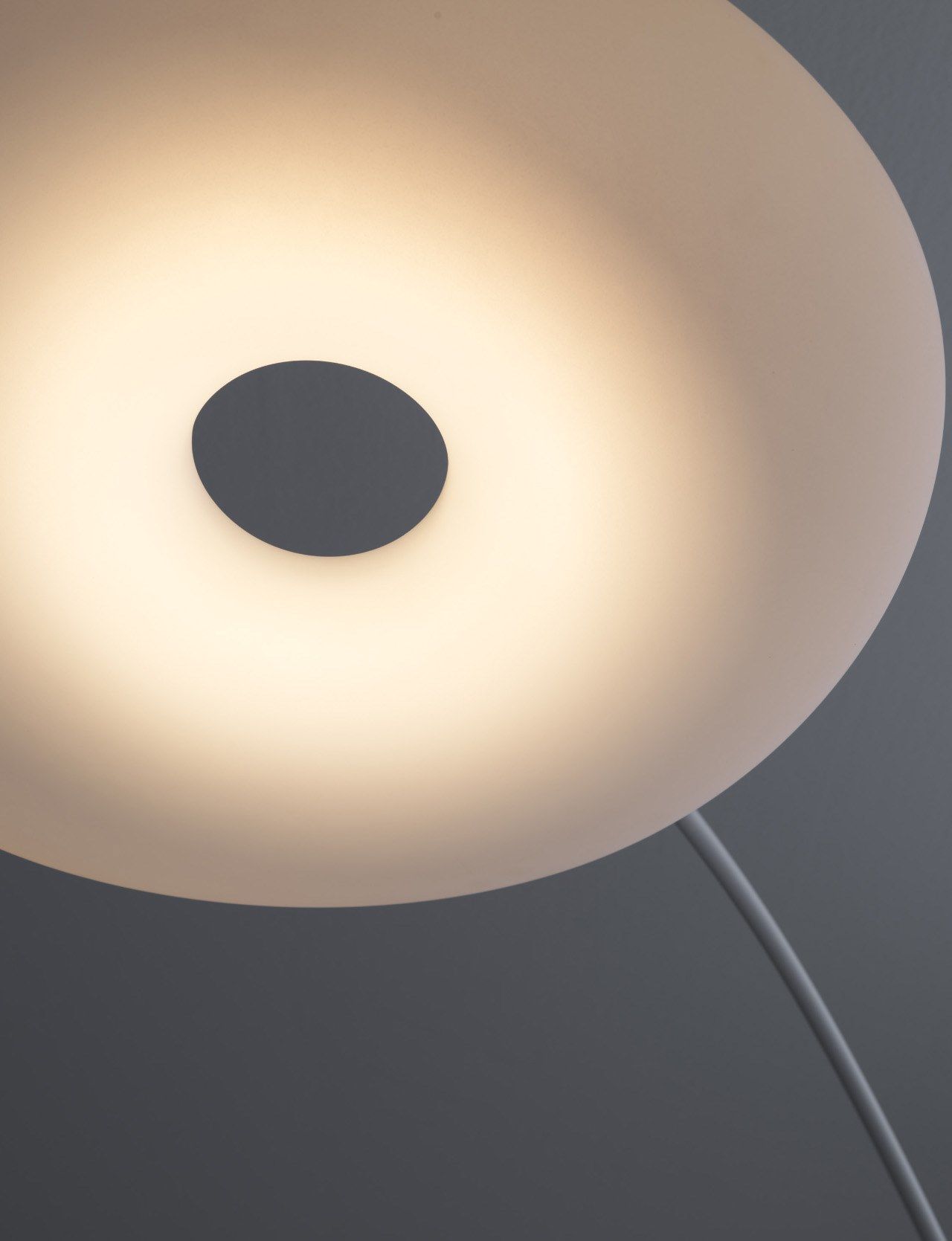 Светодиодный напольный светильник из полиэтилена и металла Stilnovo Mr Magoo ARCH-00020152