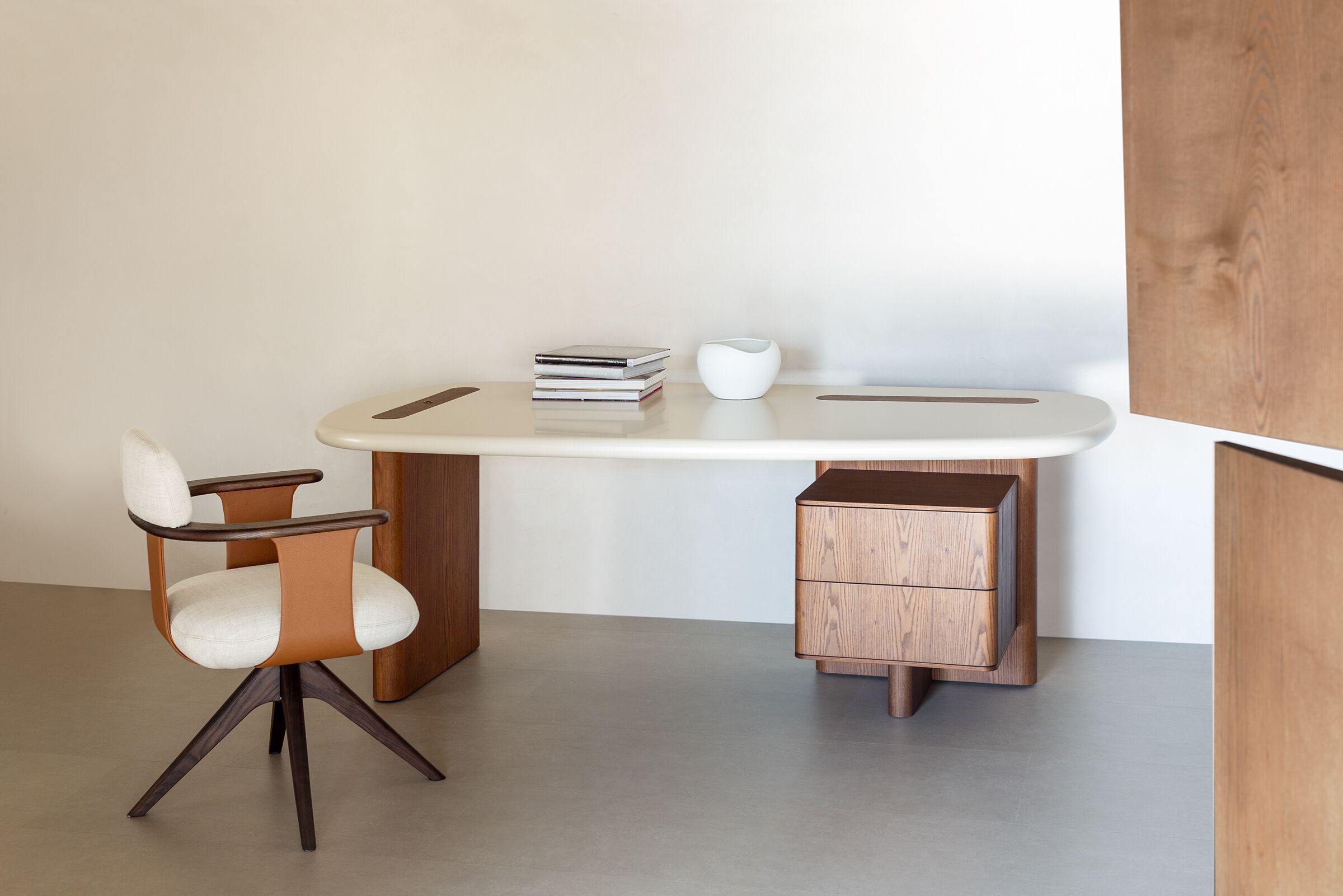 Стол из ясеня с ящиками Carpanese Home Rising ARCH-00060682 - Вид №1