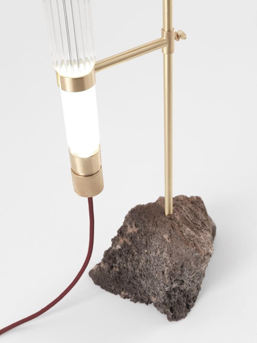 JCP UNIVERSE Настольная светодиодная лампа из вулканического камня и металла sun-id-1469715 - Вид №1