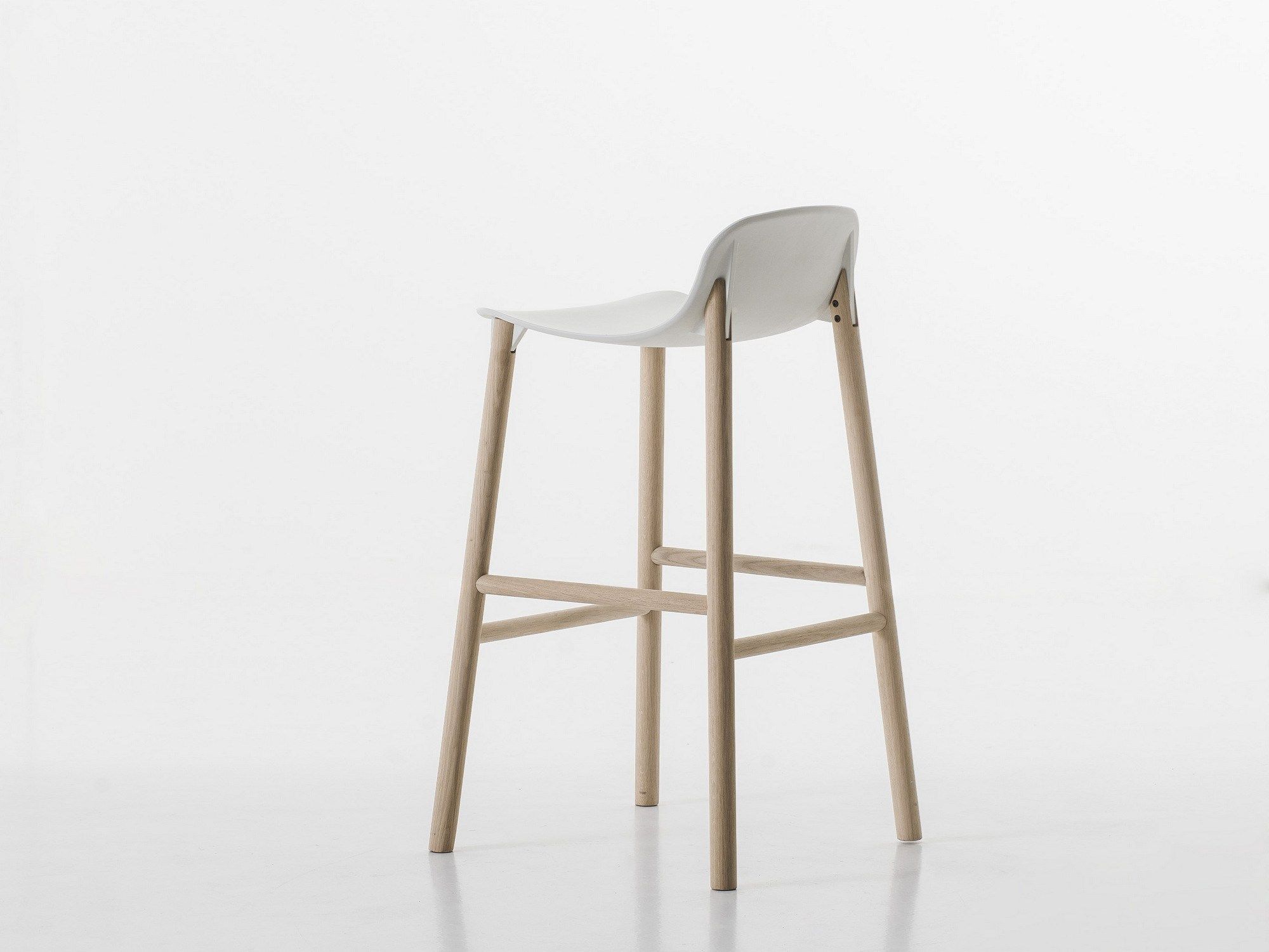 Полиуретановый барный стул со спинкой Kristalia Sharky ARCH-00125105 - Вид №4