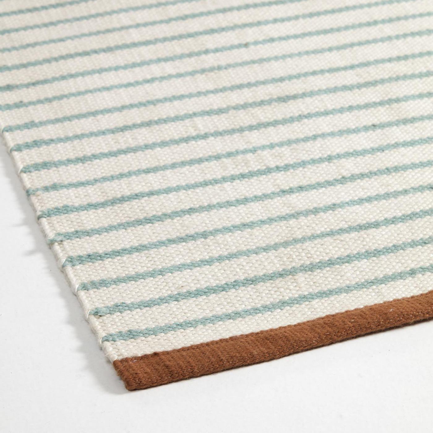 098031 Коврик зеленый полосатый из PET 60 x 90 La Forma Catiana 