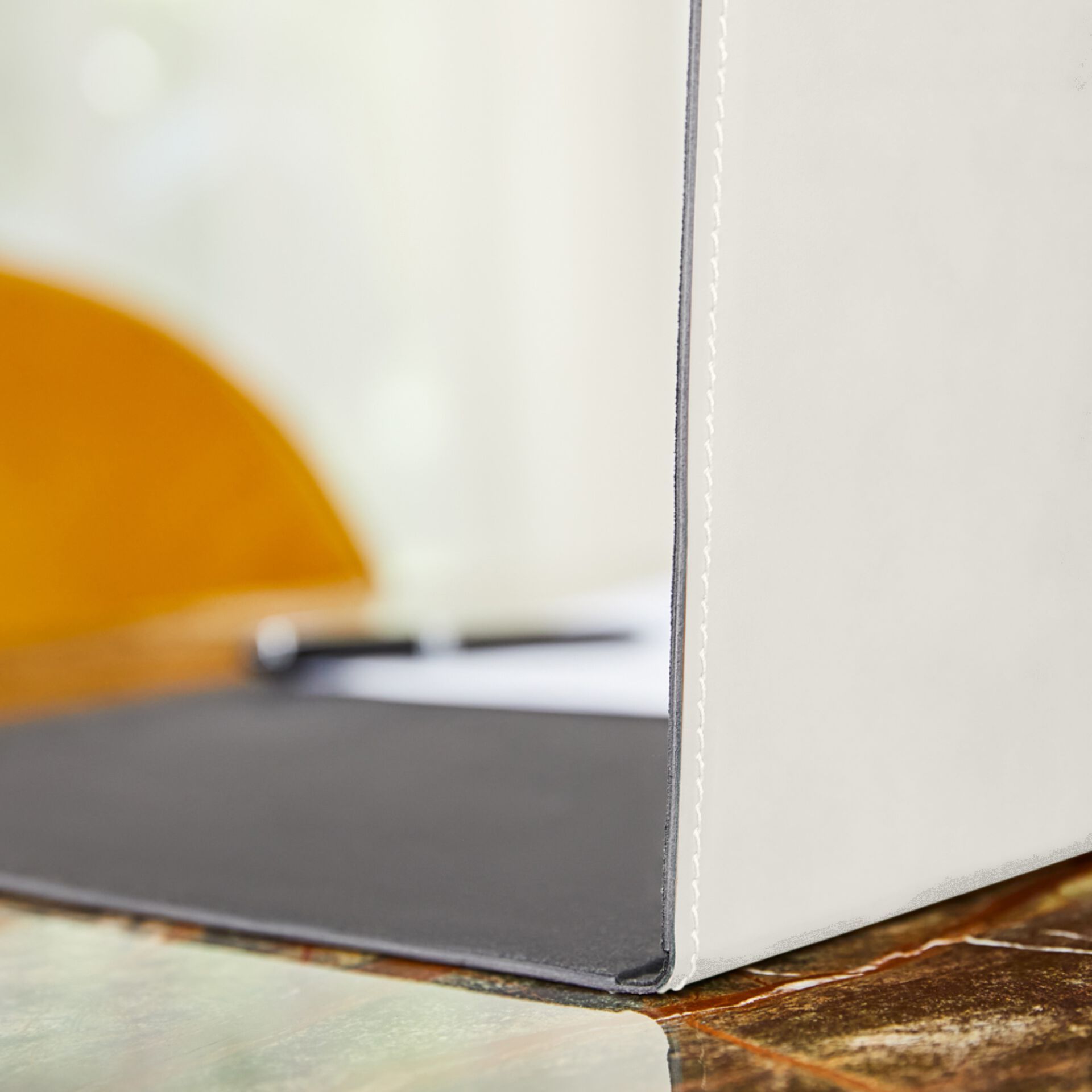 Подпушка из регенерированной кожи EGLOOH GEMINI ARCH-00153259 - Вид №50