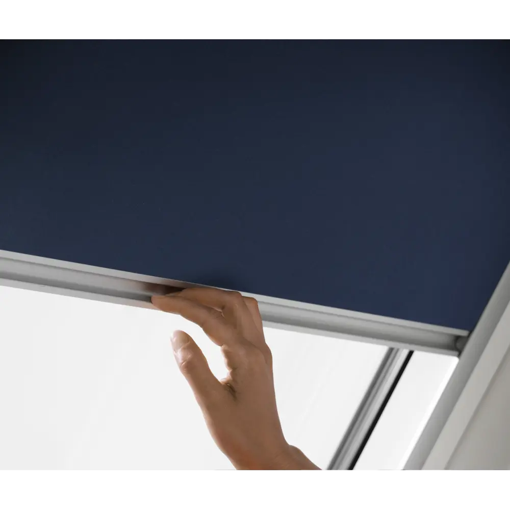 ШТОРА ЗАТЕМНЯЮЩАЯ ДЛЯ ОКОН 114Х118 СИНЯЯ Velux STLM-2084246 - Вид №7