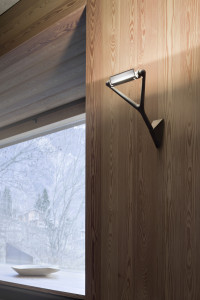 Регулируемый светодиодный настенный светильник