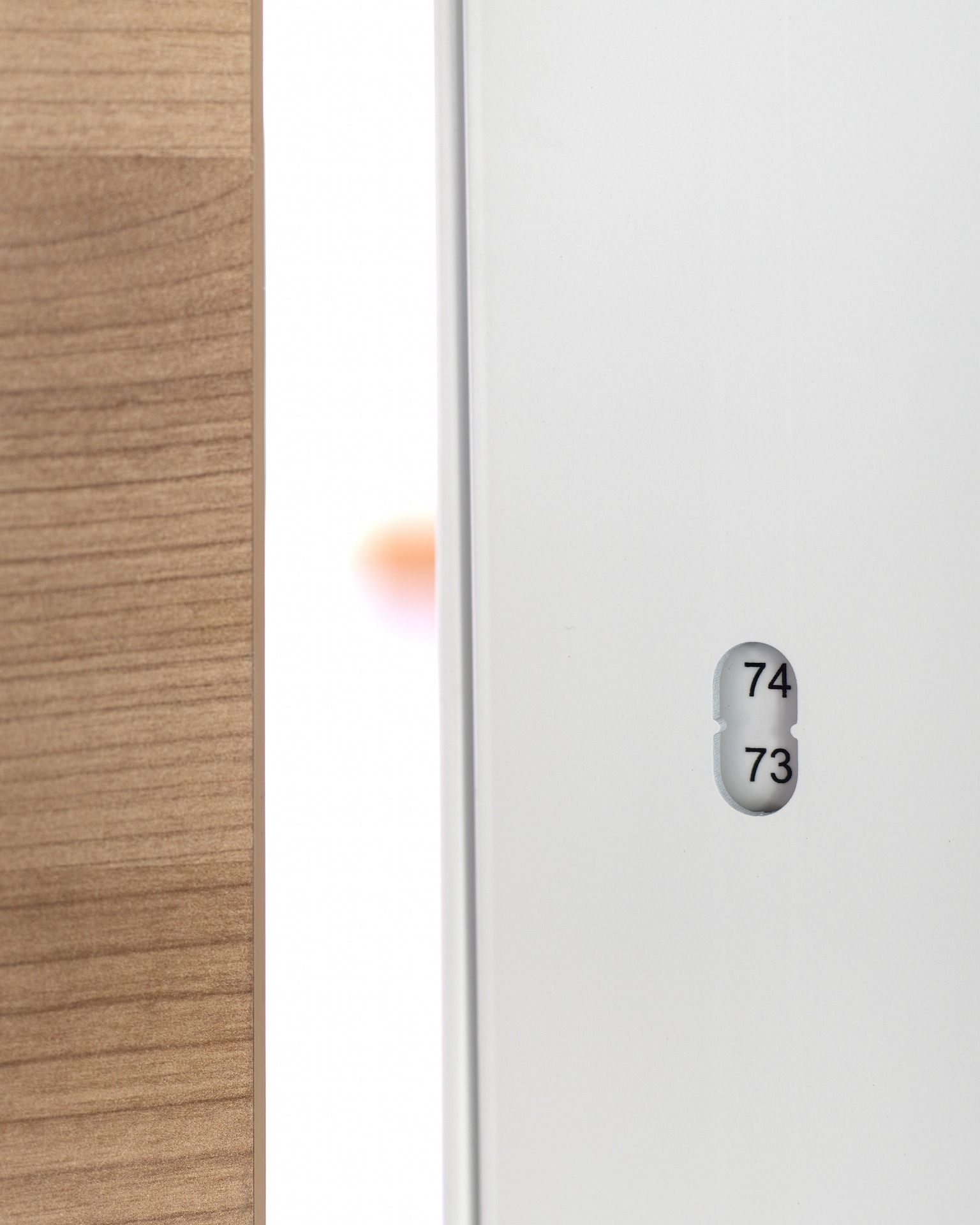 Стол с регулируемой высотой и звукопоглощающими перегородками Herman Miller макет студии ARCH-00126839 - Вид №39