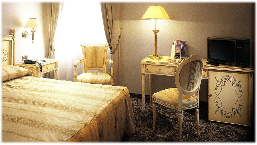 Письменный стол  EZIO BELLOTTI 3502 Platinum