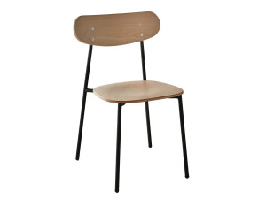 Деревянный стул с открытой спинкой