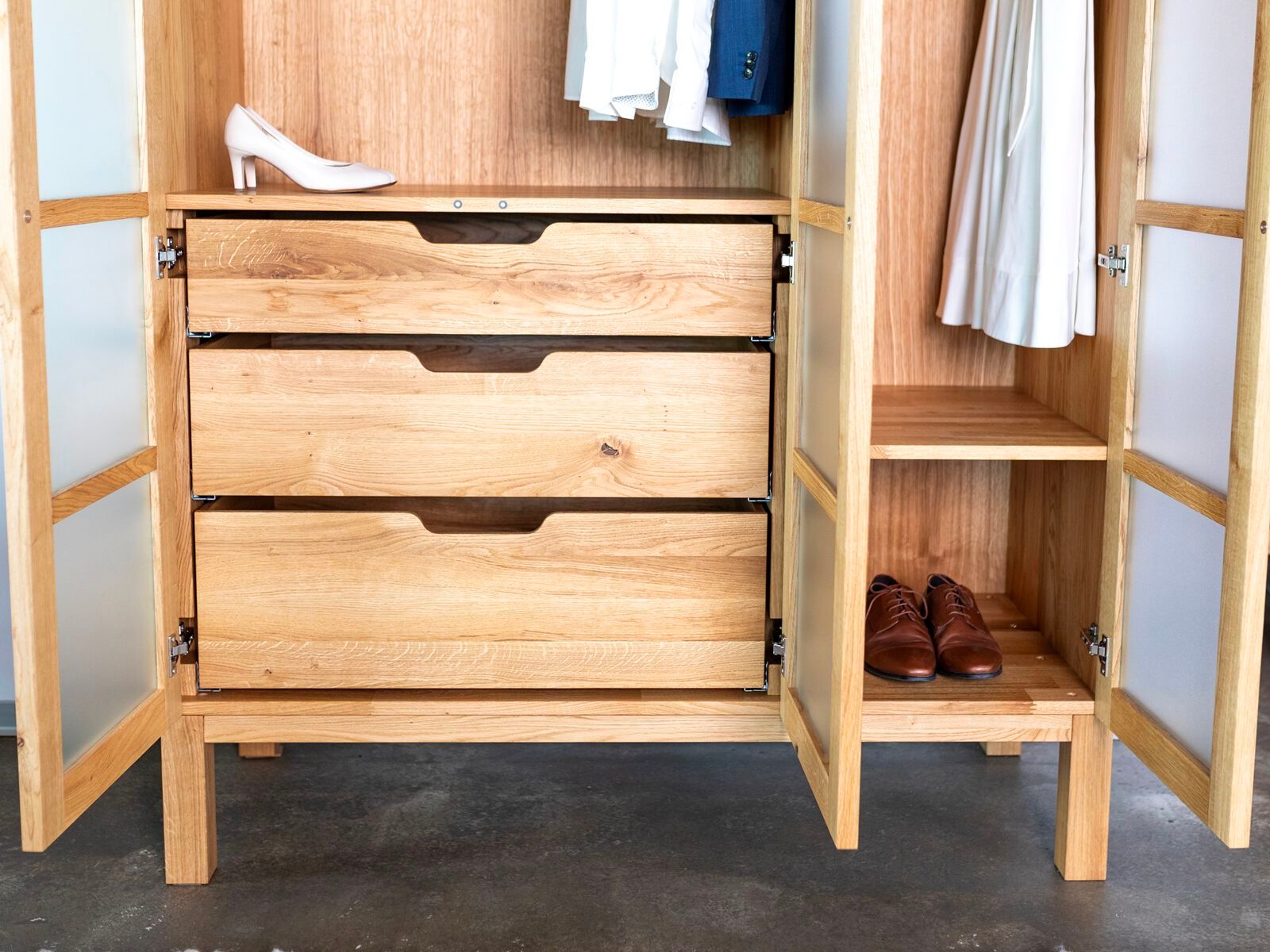 Шкаф из массива дерева с комодом sixay furniture ARCH-00058529 - Вид №5