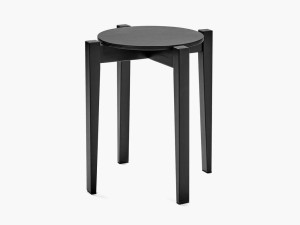 Деревянный штабелируемый стул