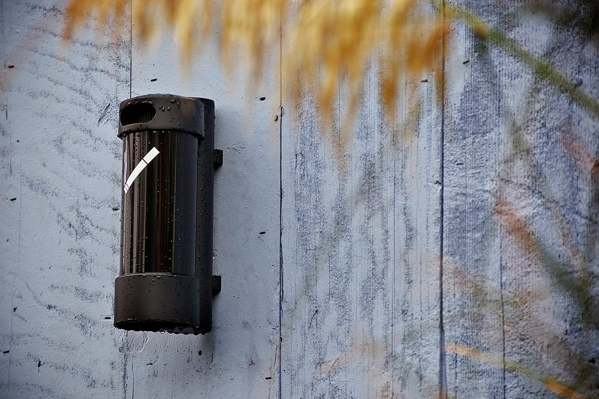 FSRT207 Приемник для золы Buttler  Forms-surfaces 