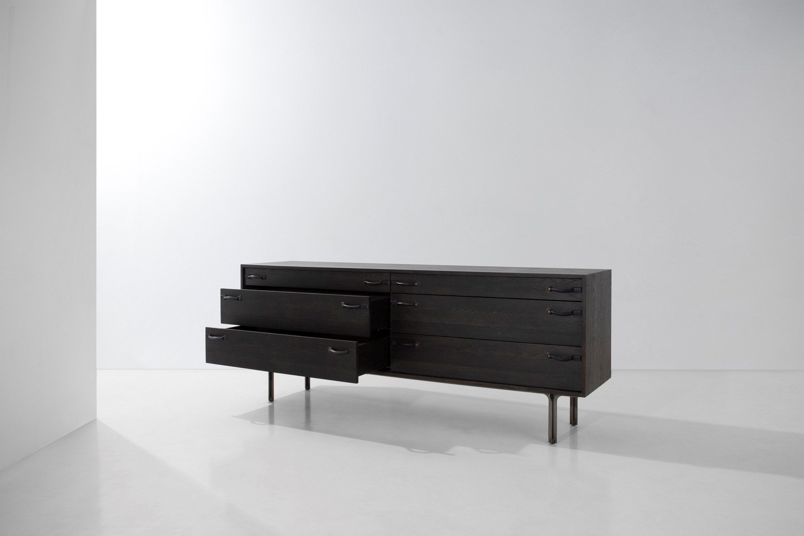 Комод из дуба District Eight тотализатор ARCH-00097061 - Вид №3