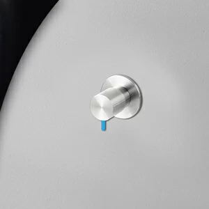 Запорный вентиль глянцевая сталь с синей ручкой Toki Radomonte TKI50CIL26