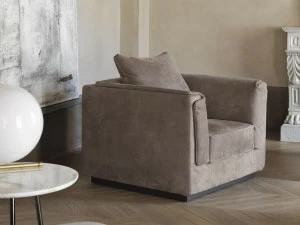 Flou Мягкое кресло с подлокотниками Gentleman