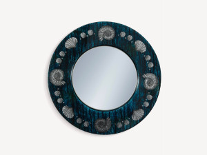 Зеркало в рамке