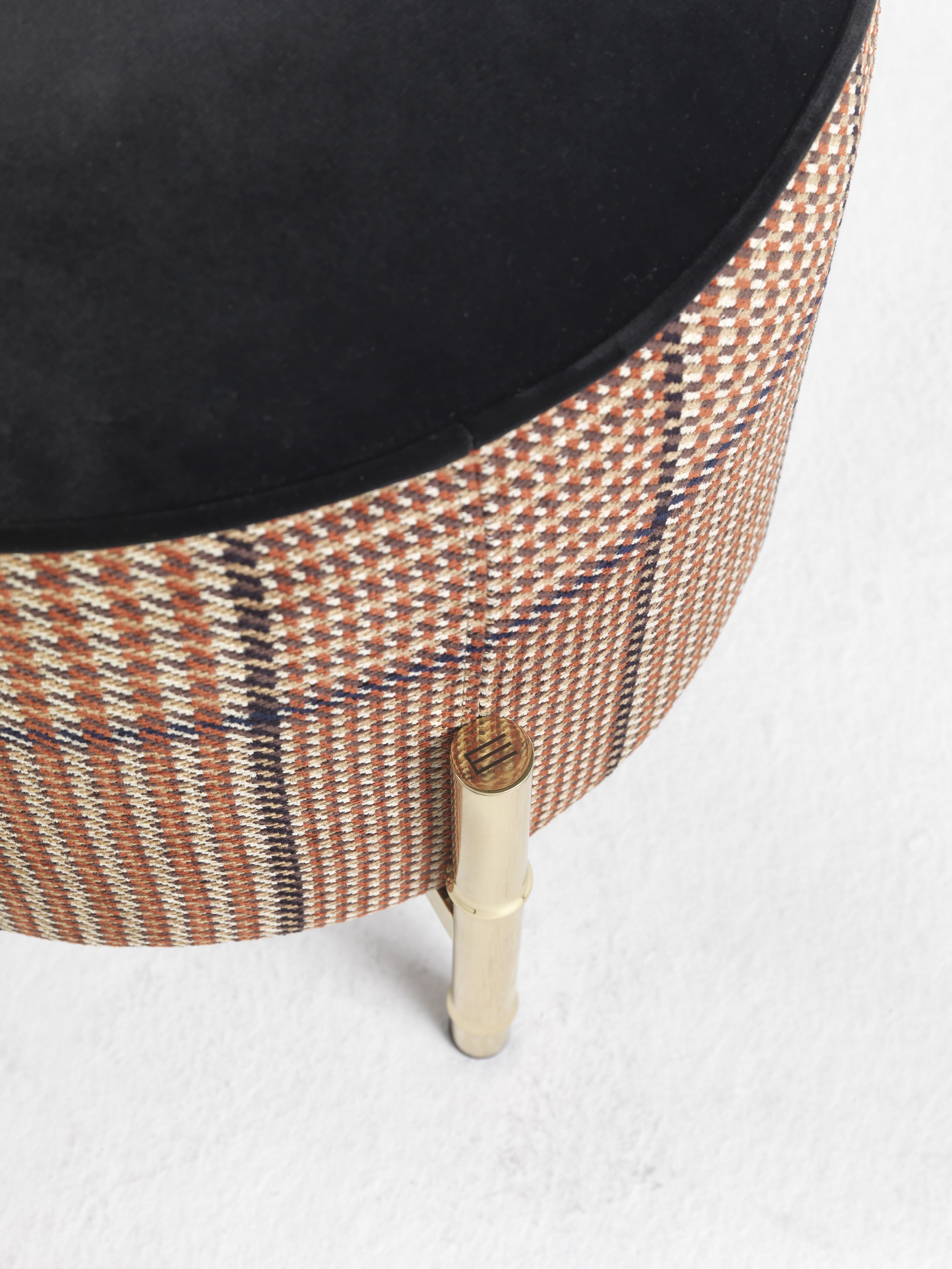 Круглый пуф из бархата и ткани ETRO Home Interiors Самарканд ARCH-00141171 - Вид №1