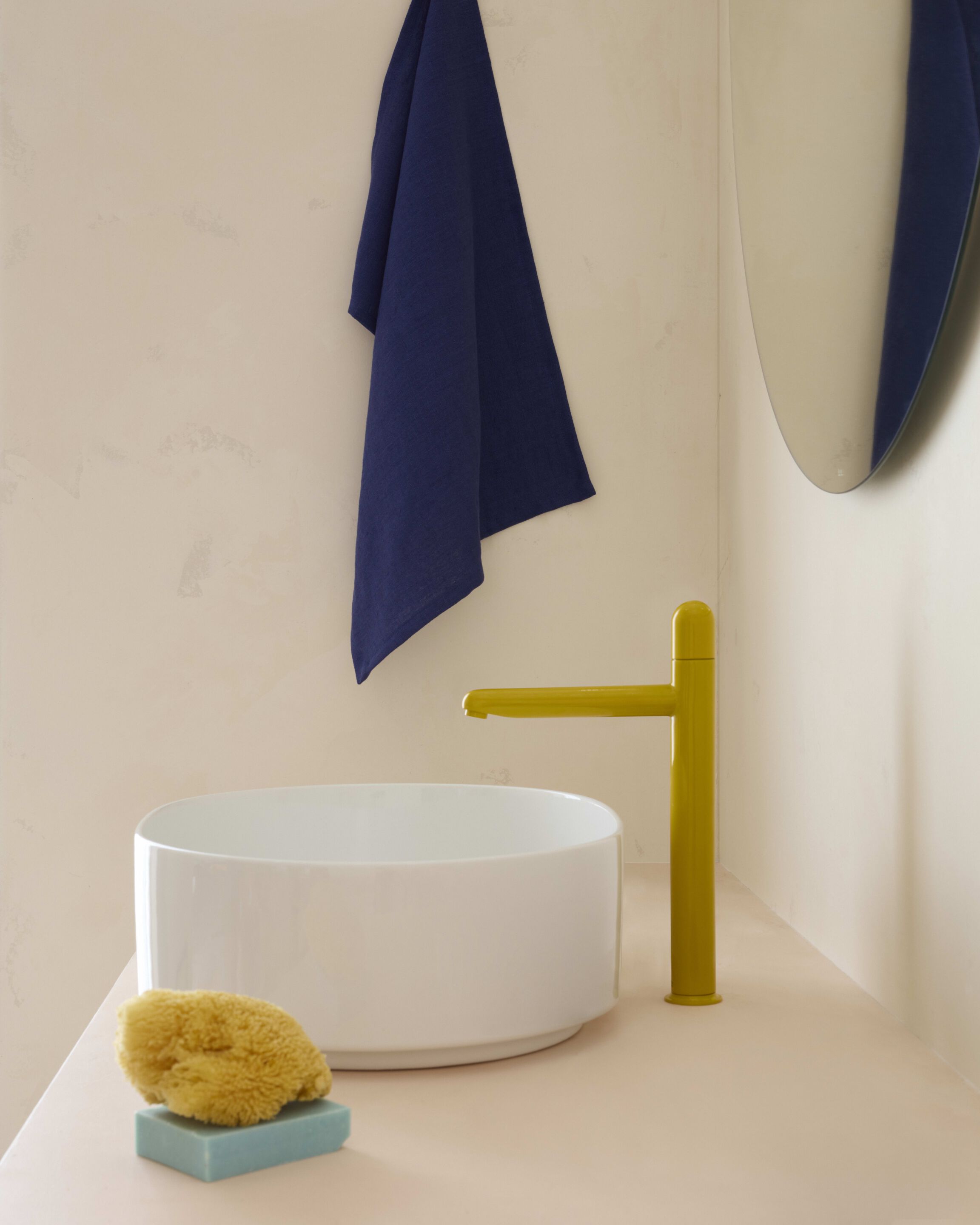 Керамическая столешница овальная раковина Roca Inspira ARCH-00152929 - Вид №2