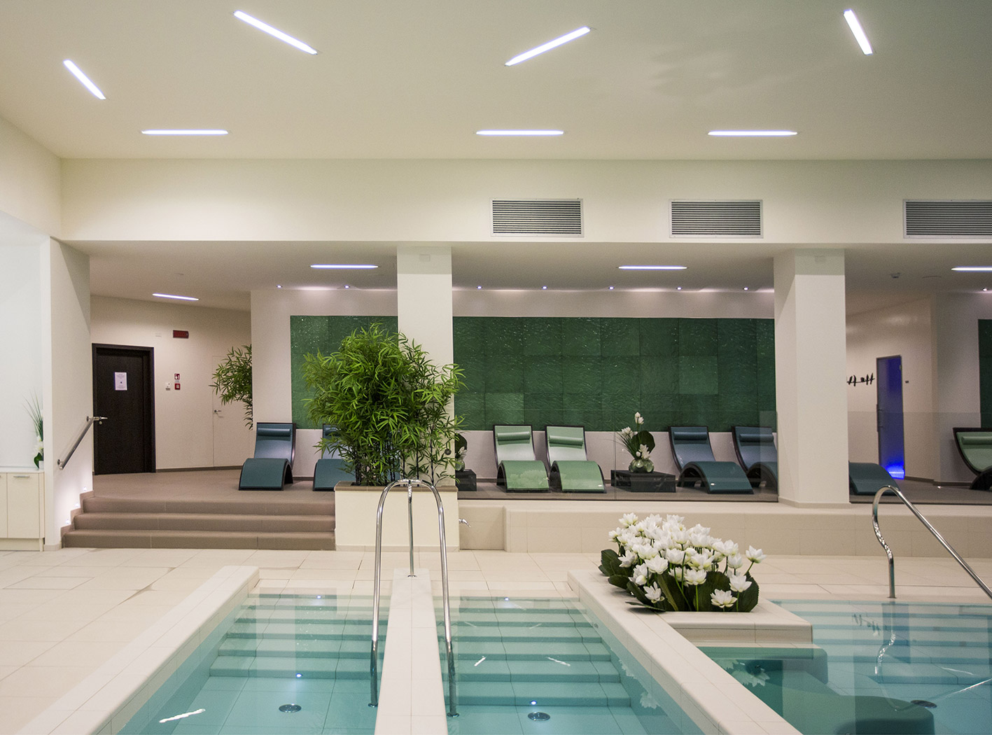 8492368 Встраиваемый в потолок светильник Platek MINI CORNICHE Incasso soffitto  MINI CORNICHE Ceiling recessed 300 mm - LED 4000K 40°  - Вид №3