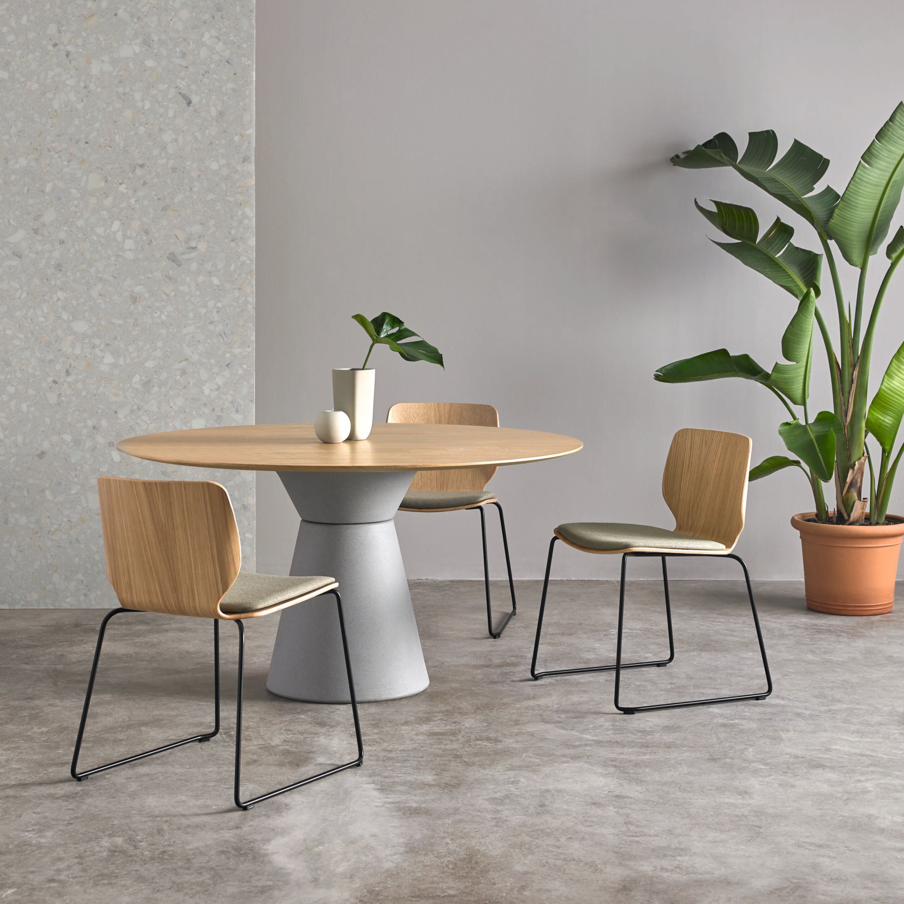 Штабелируемый стул из шпона с мягким сиденьем INCLASS Nim ARCH-00072143 - Вид №5