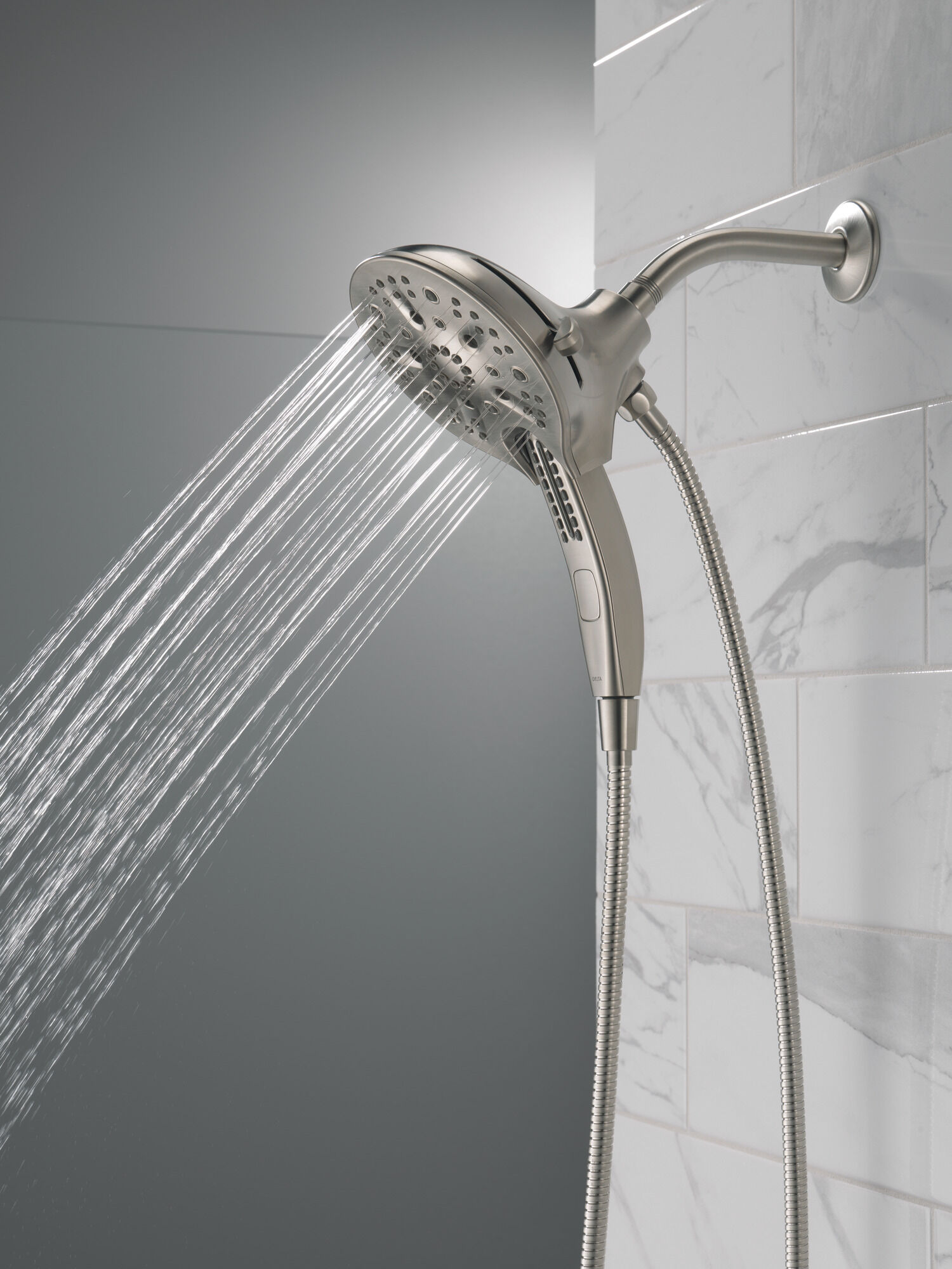 58620-SS25-PK In2ition® H2Okinetic® Душ два в одном с 5 настройками Delta Faucet Universal Showering Нержавеющая сталь  - Вид №19