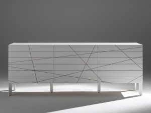 Шкаф из МДФ с распашными дверями