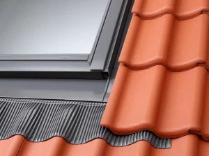 Velux Фурнитура с супер изоляцией для профильной кровли