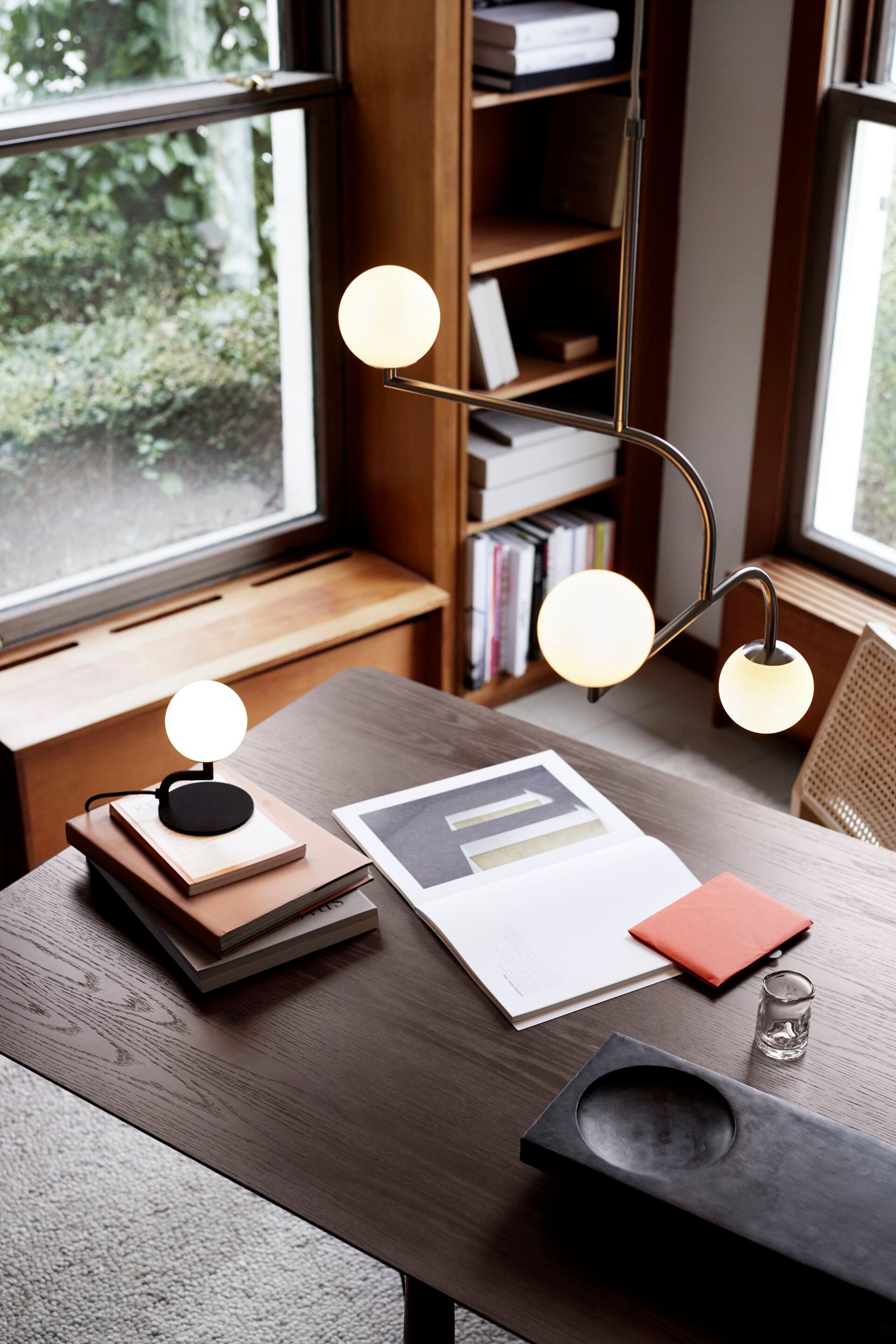 Настольная лампа из металла и опала Pholc Mobil ARCH-00033424 - Вид №2