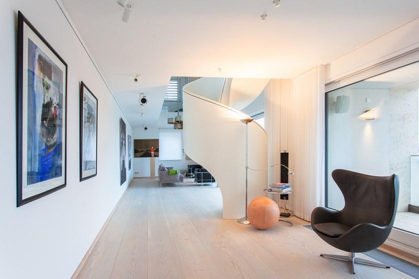 Siller Treppen Самонесущая винтовая лестница из Corian® Tornado sun-id-1389572 - Вид №1