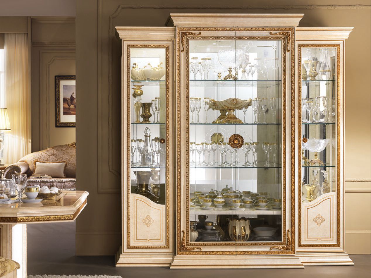 Деревянная витрина в классическом стиле Arredoclassic Леонардо ARCH-00043047