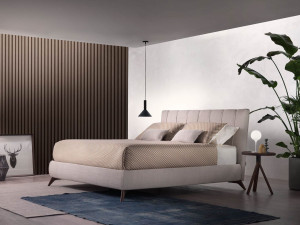 Мягкая кровать из ткани