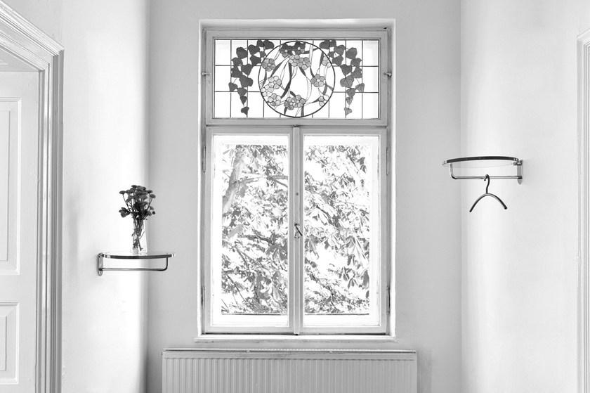 Schönbuch Настенная латунная вешалка для верхней одежды со стеклянной полкой  0933.102.101 Schonbuch  - Вид №2