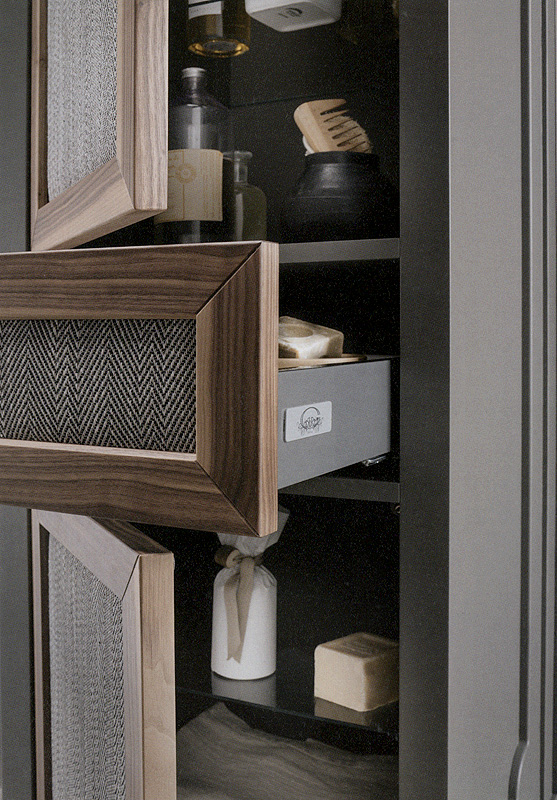 Витрина ATELIER GAIA VEatelierLC  - Вид №1