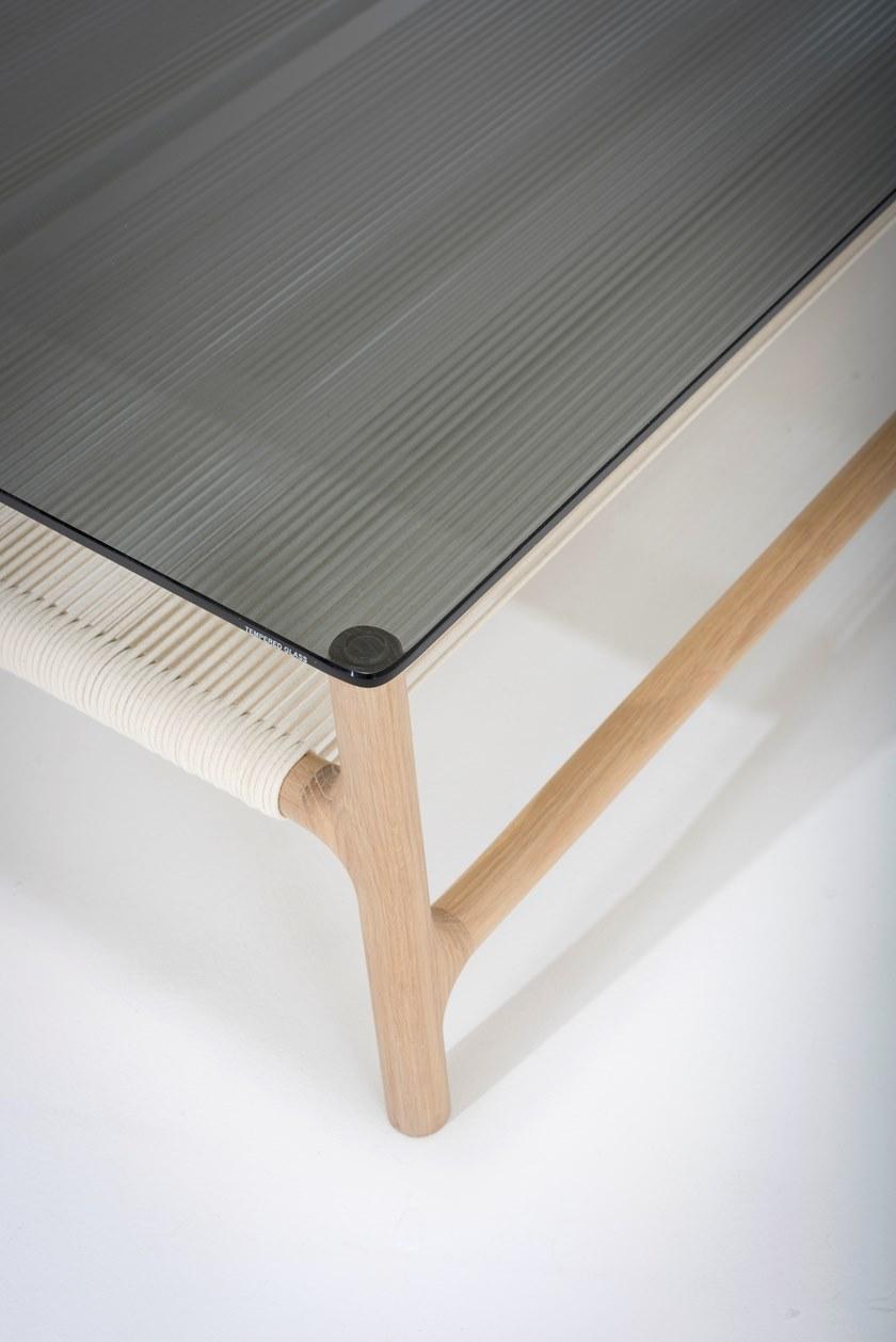 Gazzda Низкий квадратный журнальный столик из дерева и стекла Fawn 08a - Вид №4