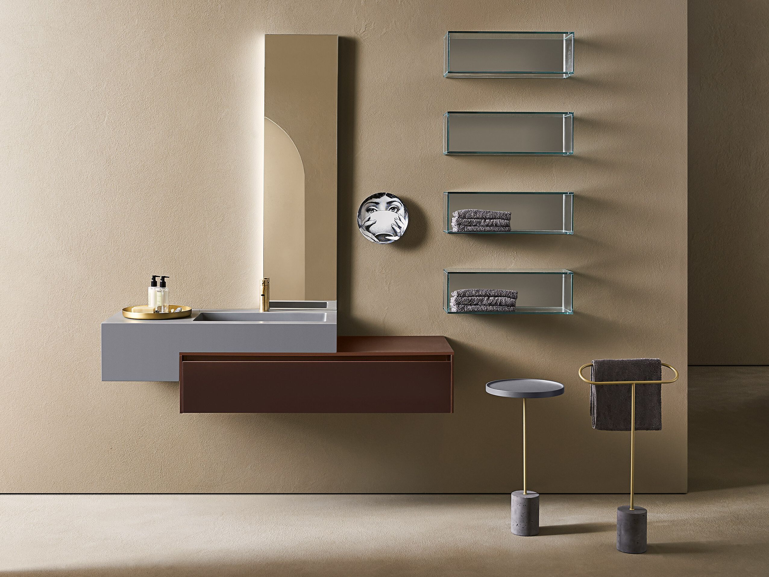 Одноместный подвесной умывальник со встроенным умывальником Pirovano Midi ARCH-00058505 - Вид №1