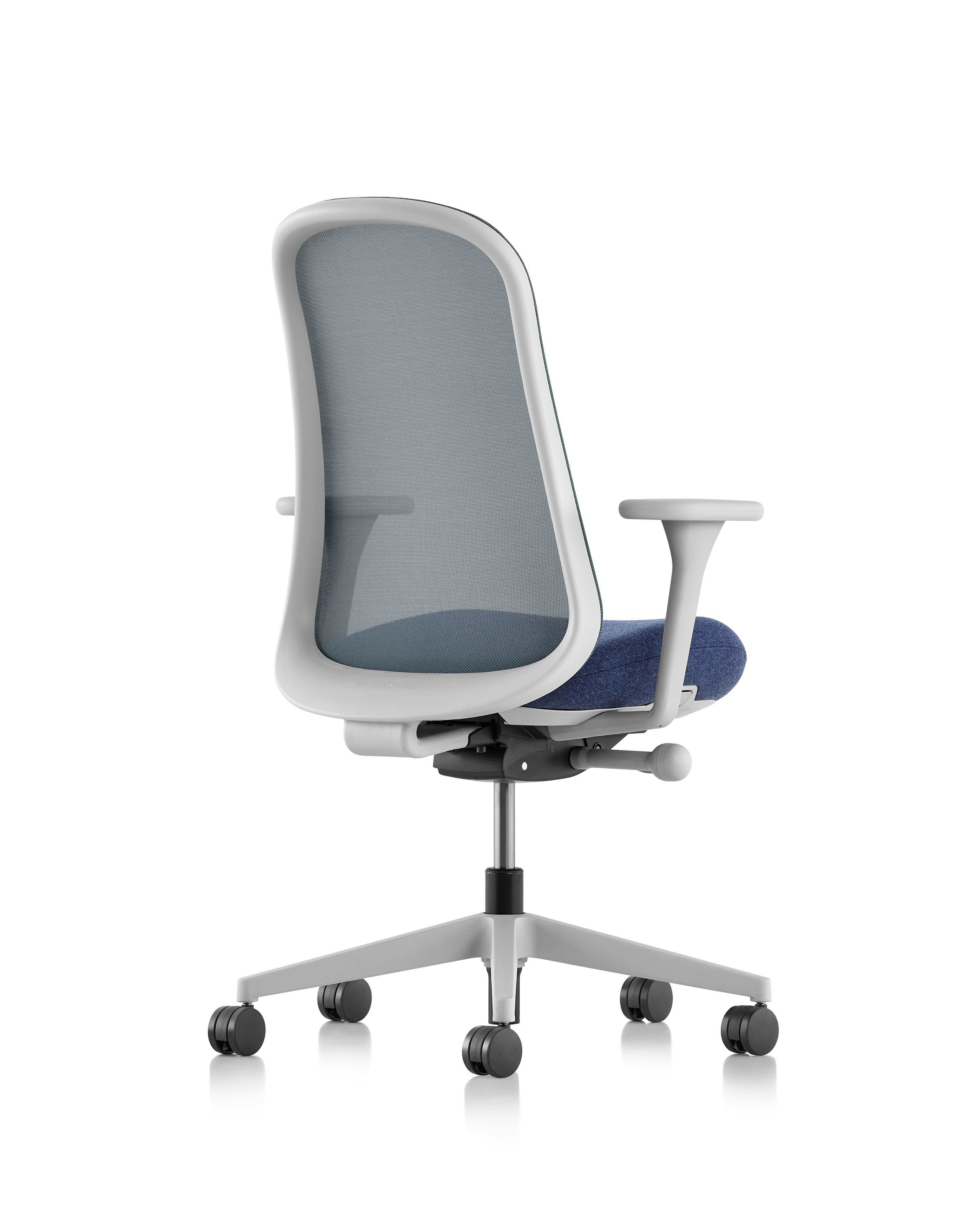 Эргономичный поворотный офисный стул с подлокотниками Herman Miller белье ARCH-00089358 - Вид №21