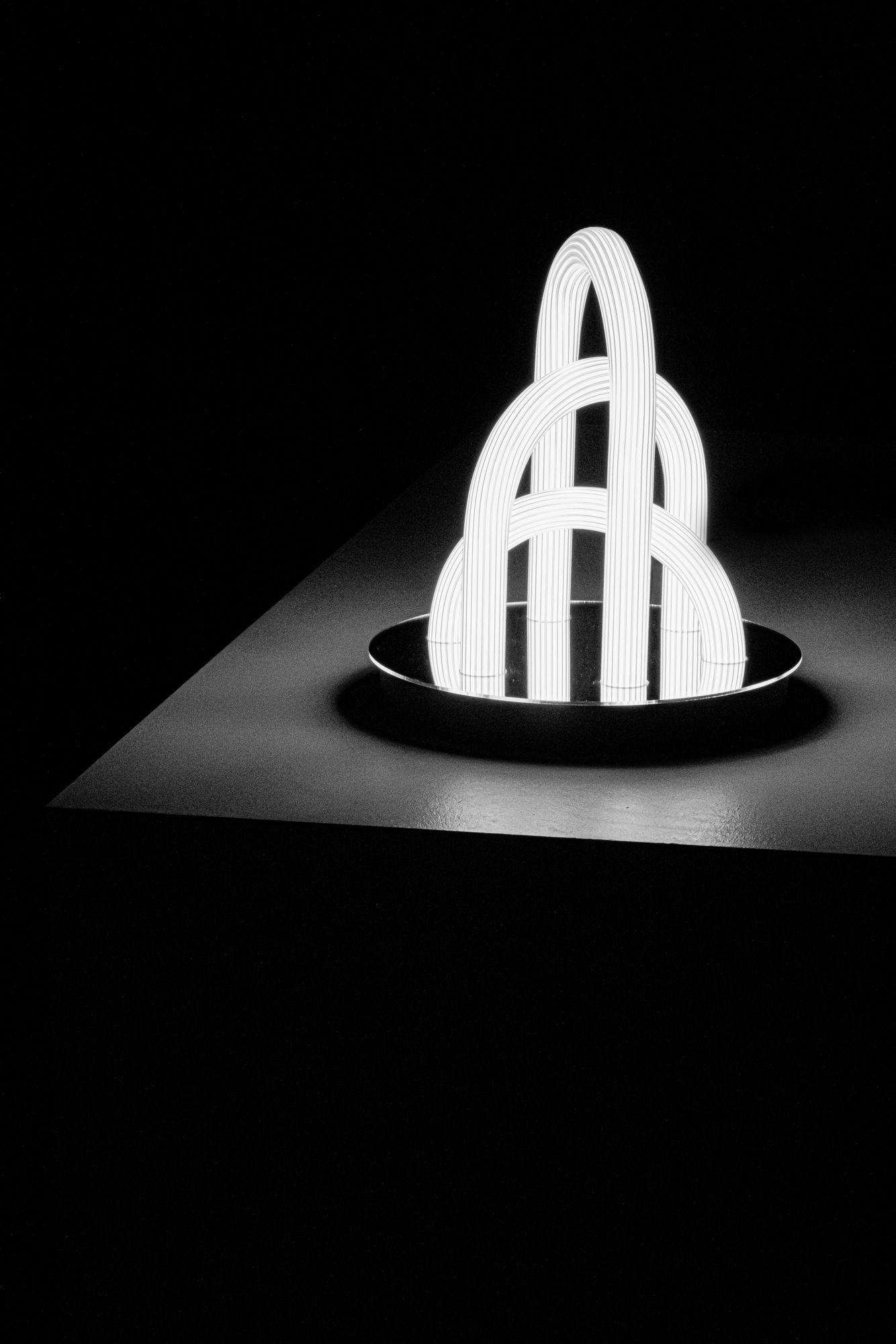 Стеклянная настольная лампа FontanaArte Oort ARCH-00122670 - Вид №4