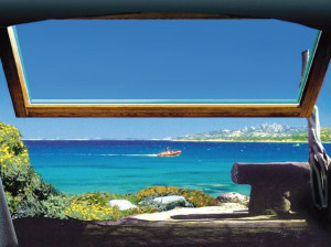 Алюминиевое и деревянное наклонное окно