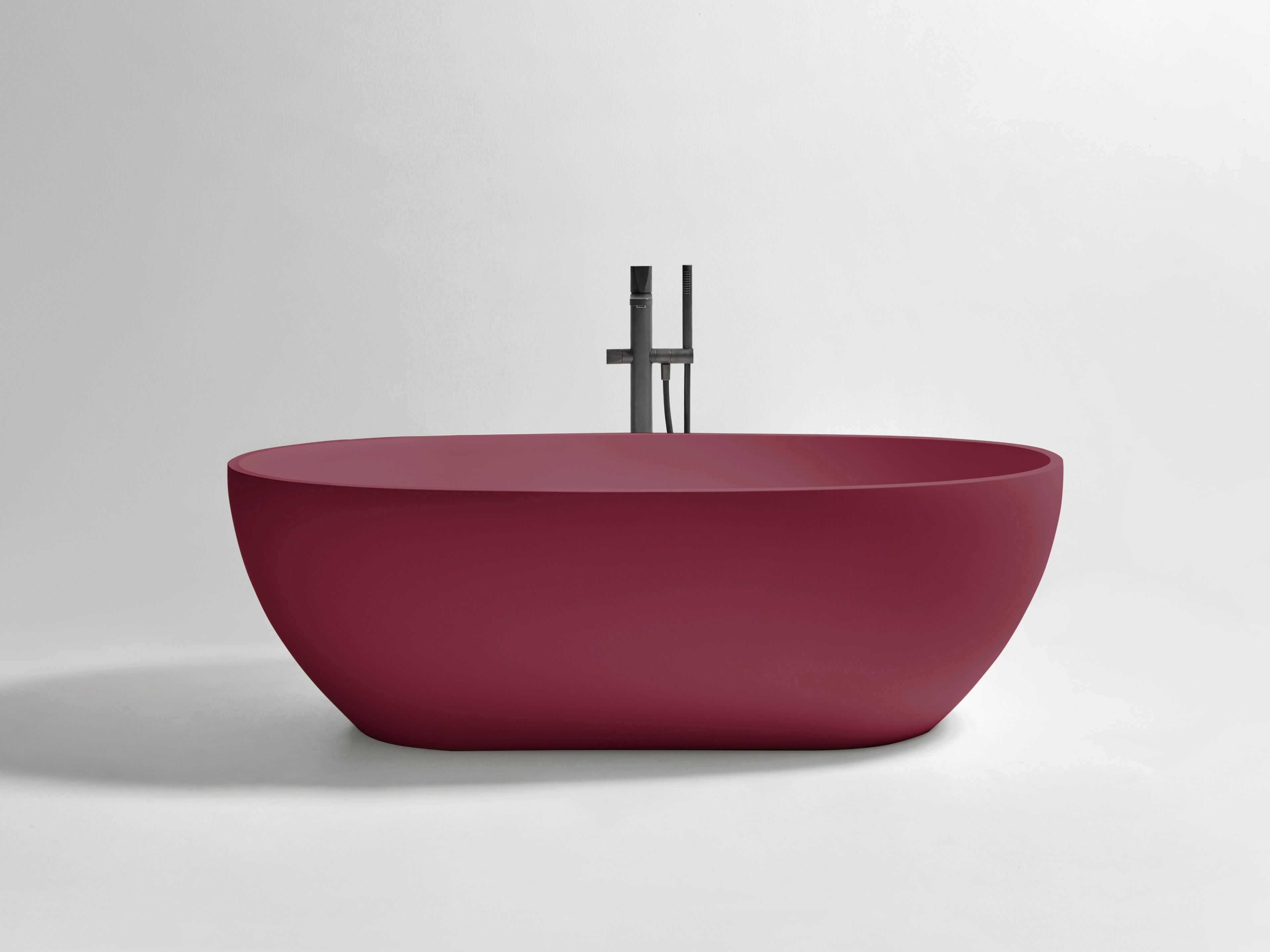 Овальная ванна в центре комнаты в Colormood Antoniolupi REFLEXLIGHT ARCH-00023725 - Вид №10